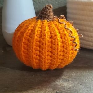 Crochet pumpkin